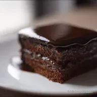 G&acirc;teau Anniversaire Chocolat: Le Magnifique! Recette Intense
