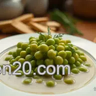 Velout&eacute; de Petits Pois &Eacute;pic&eacute; : Une Recette Confortante et Simple!